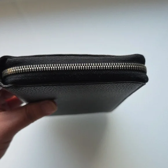 Celine Black Leather Wallet - Picture 7 of 13